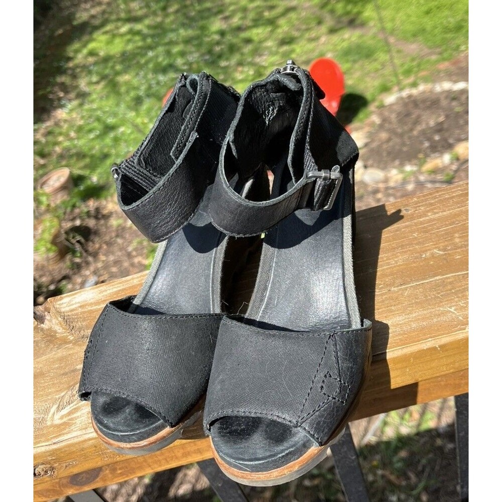 Sorel Joanie II Wedge Sandals Womens 6.5 Black Leather Chunky Ankle Strap - Picture 3 of 8